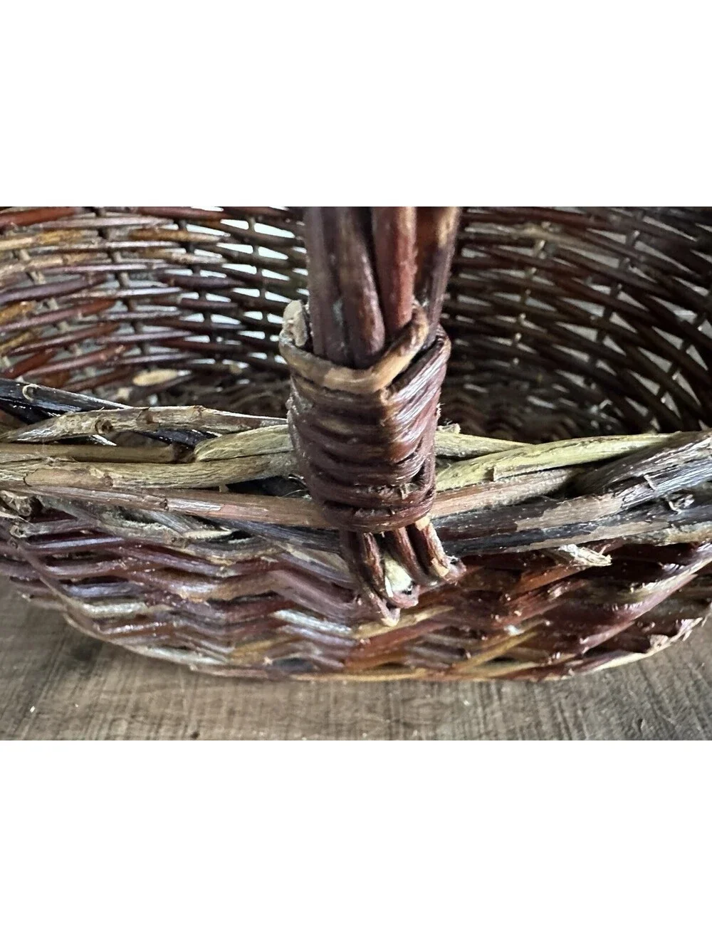 Handwoven Willow Gathering Basket Rustic Farmhouse Market Picnic Handle Basket